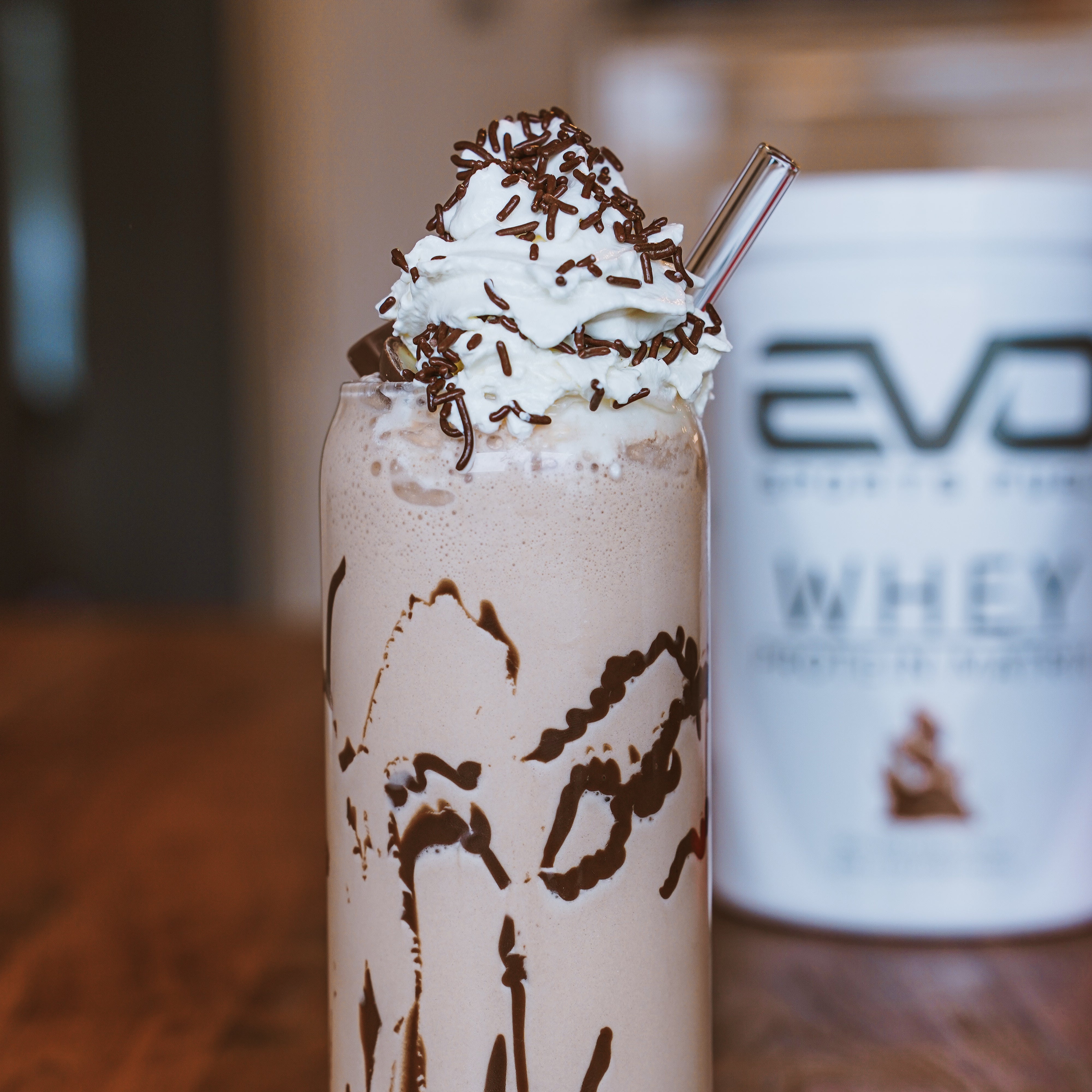 Serviervorschlag EVO Whey Protein Shake