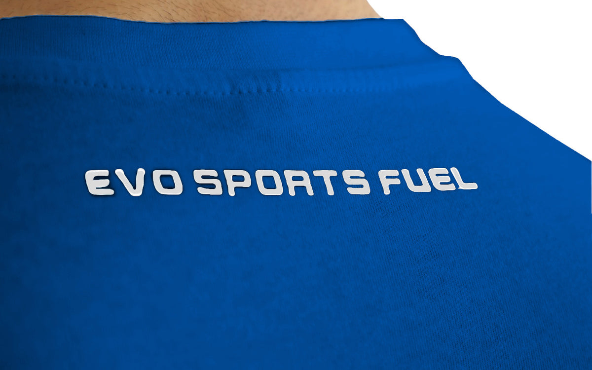 EVO SPORT FUEL auf der Rückseite des EVO CLASSIC Royal Blue T-Shirt geschrieben.
