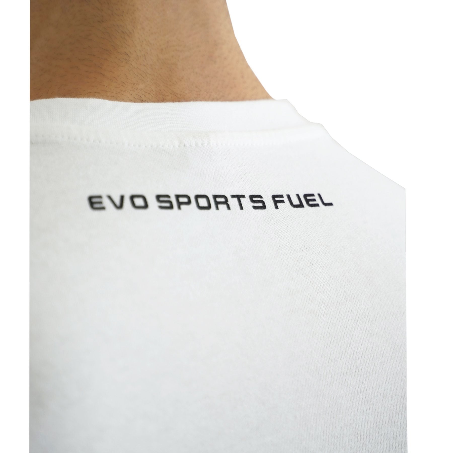 EVO SPORT FUEL auf der Rückseite des EVO CLASSIC White T-Shirt geschrieben.