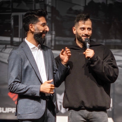 Sepehr Bahadori und Navid Bahadori, Gründer von EVO SPORTS FUEL, bei der EVO CLASSIC